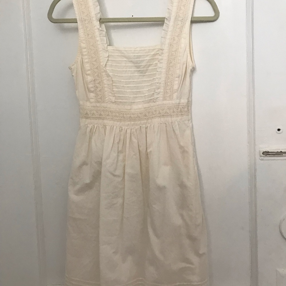 Anthropologie embroidered off-white dress, size 0.